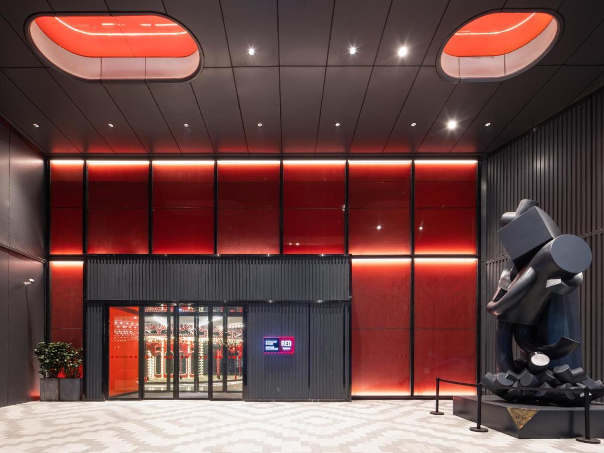 Radisson Red Hotel Zhuhai Gongbei Port Exterior foto